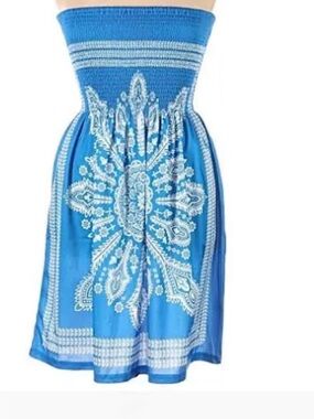 VENUS Blue White Strapless Smocked Bandana Print Beach Coverup